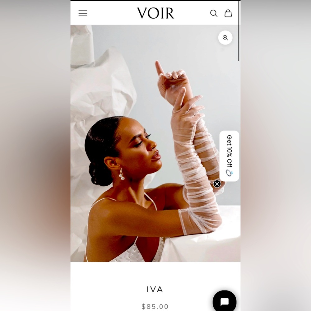 Brand New VOIR “Iva” bridal gloves - Box Never Opened